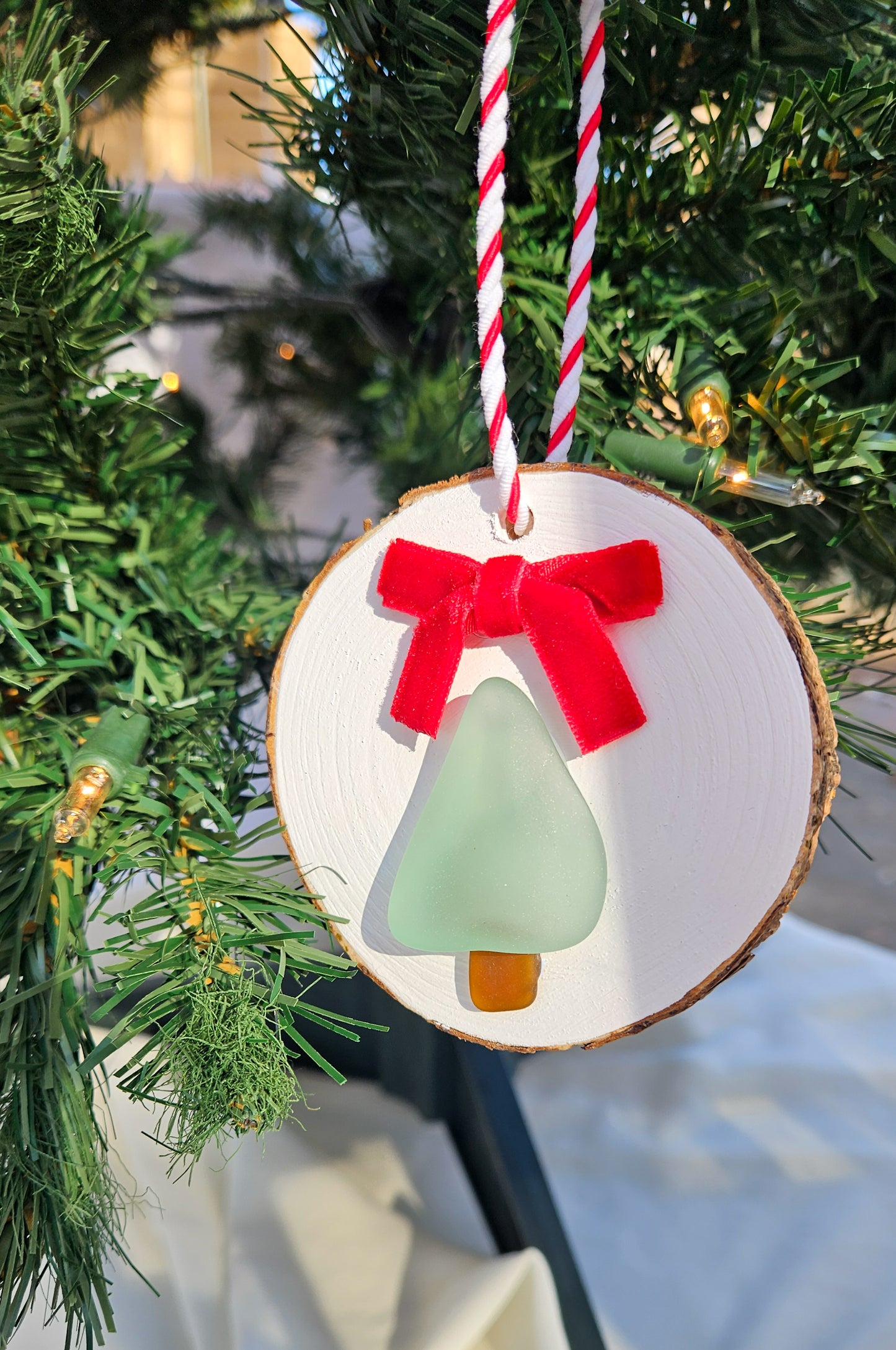 Seaglass Tree w/ Bow